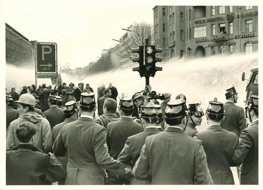Demonstration in Berlin (01. April 1968)