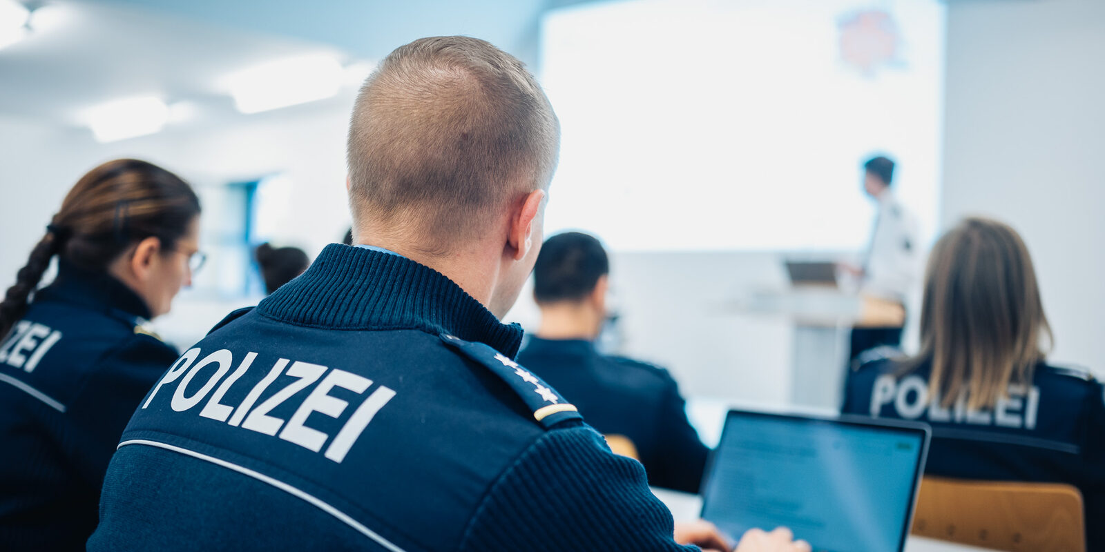 Vortragssituation an der Deutschen Hochschule der Polizei
